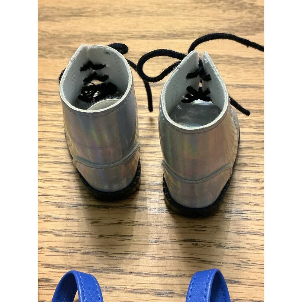 American Girl Doll Lucia GOTY 2019 Meet Iridescent Boots Backpack Astronaut Food